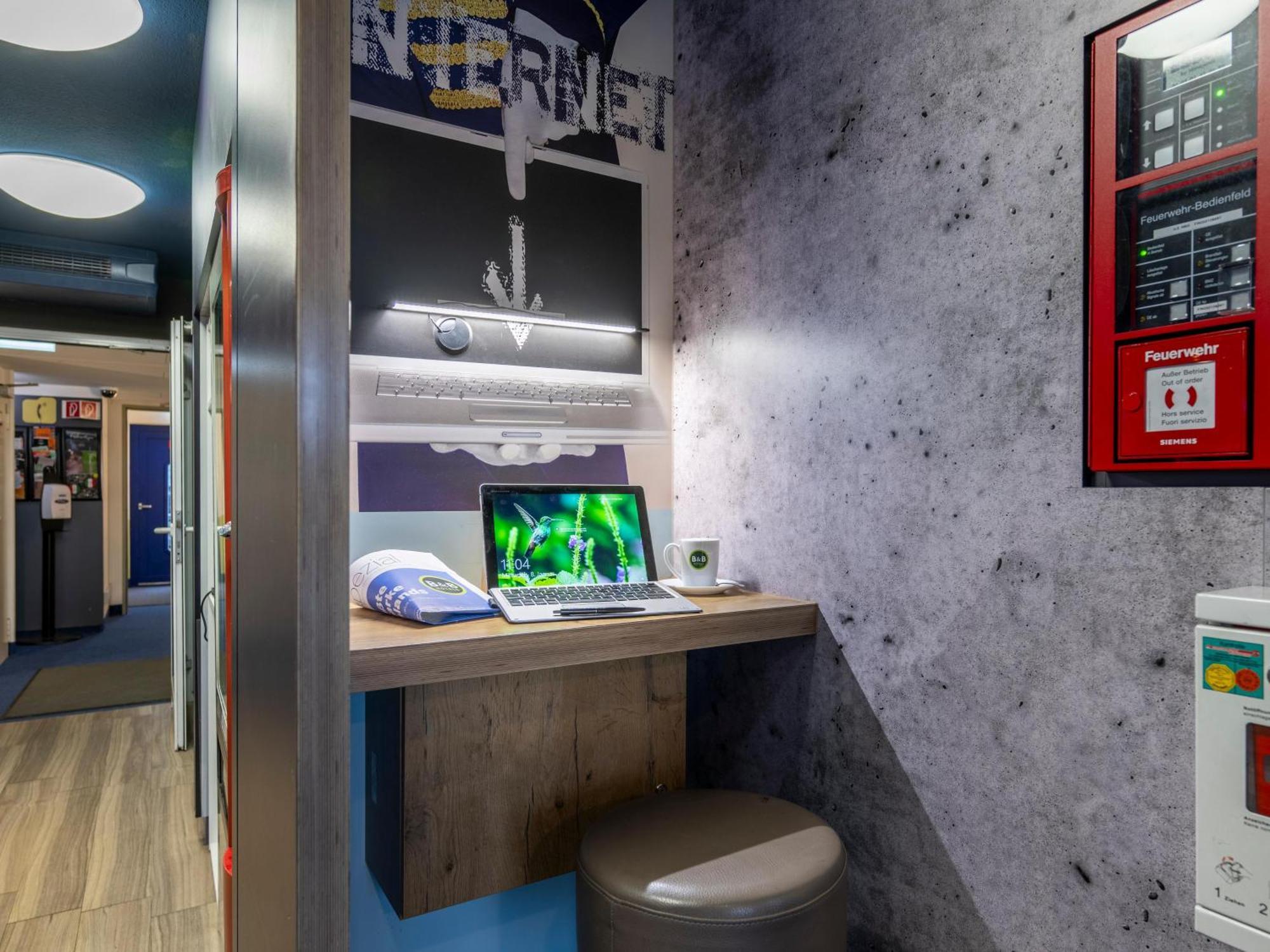 B&B Hotel Bremen-Sued Экстерьер фото